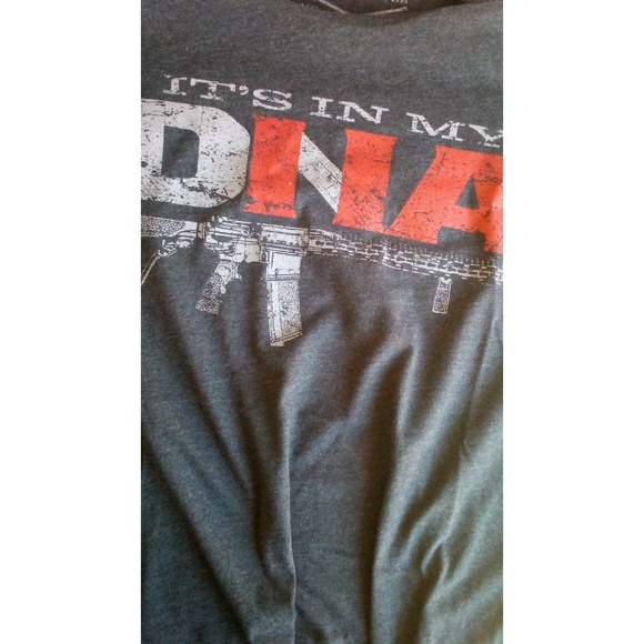 Grunt Style T-Shirt Mens M Dark Gray Rifle It's in my DNA New - Picture 4 of 10